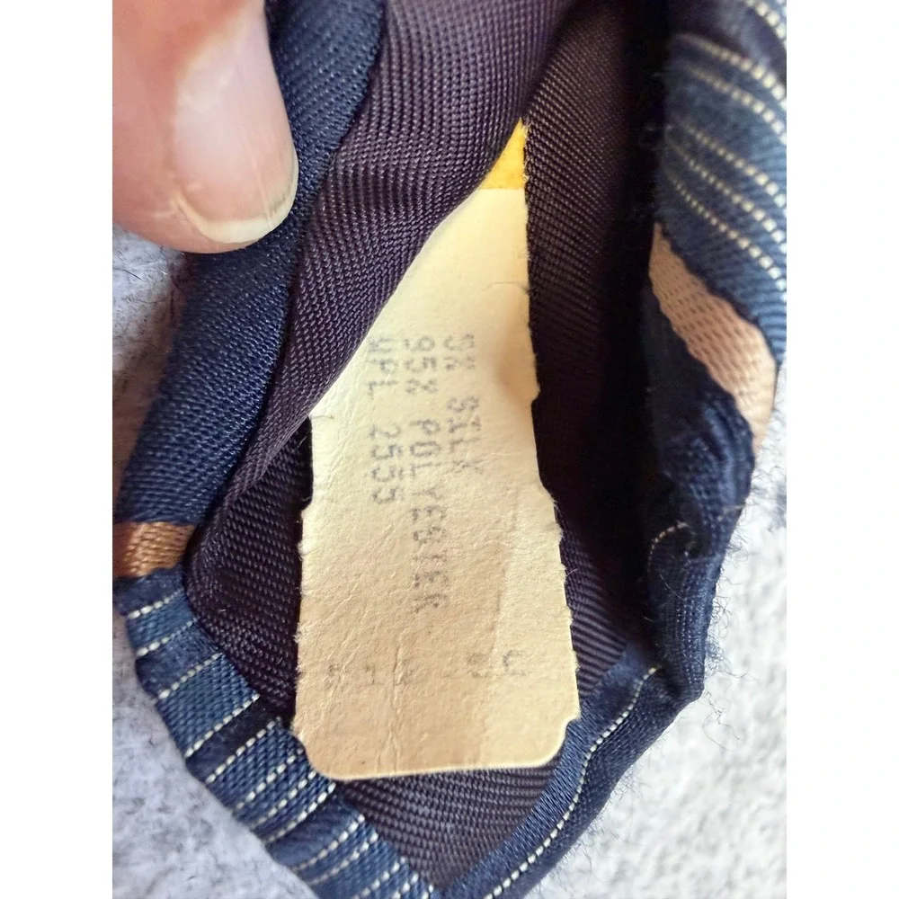 Etienne Aigner Mens Vintage Silk Blend Striped Necktie Navy Blue‎ Tan Logo